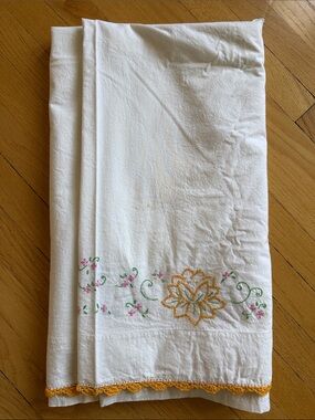 White Embroidered Floral Tablecloth with Yellow Crochet Edge